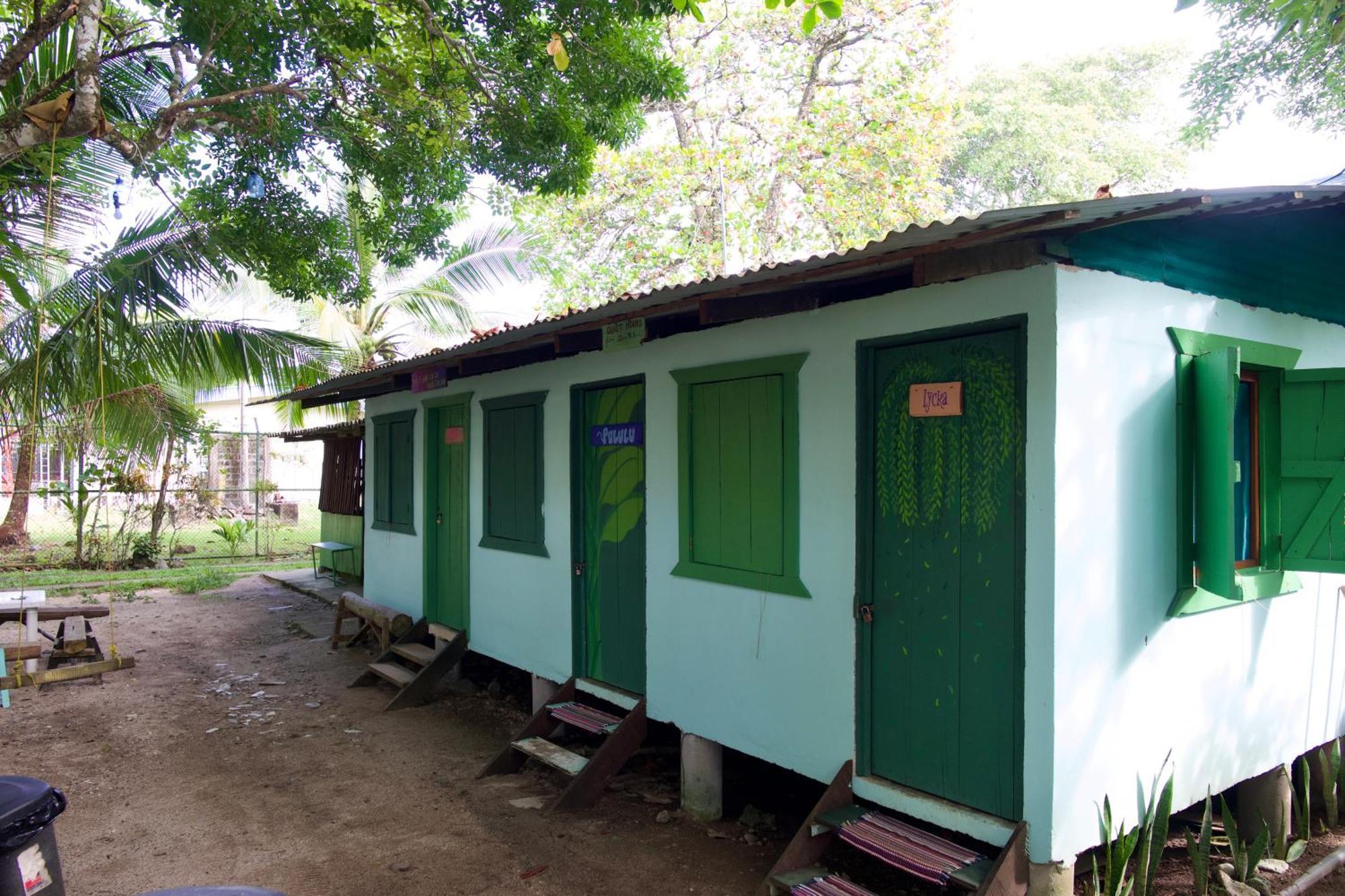 Casa Mamre Cahuita Exterior foto
