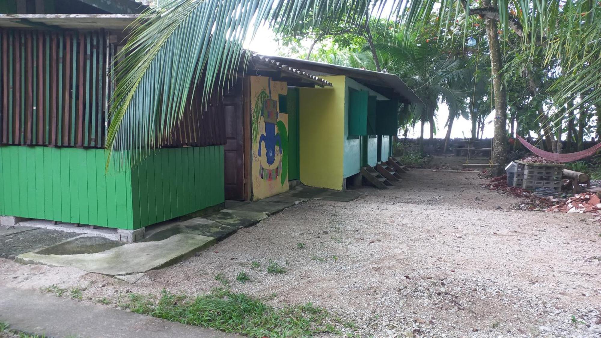 Casa Mamre Cahuita Exterior foto
